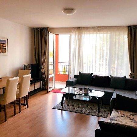 Beautiful Apartment Right By The Sea, Sveti Vlas Luaran gambar