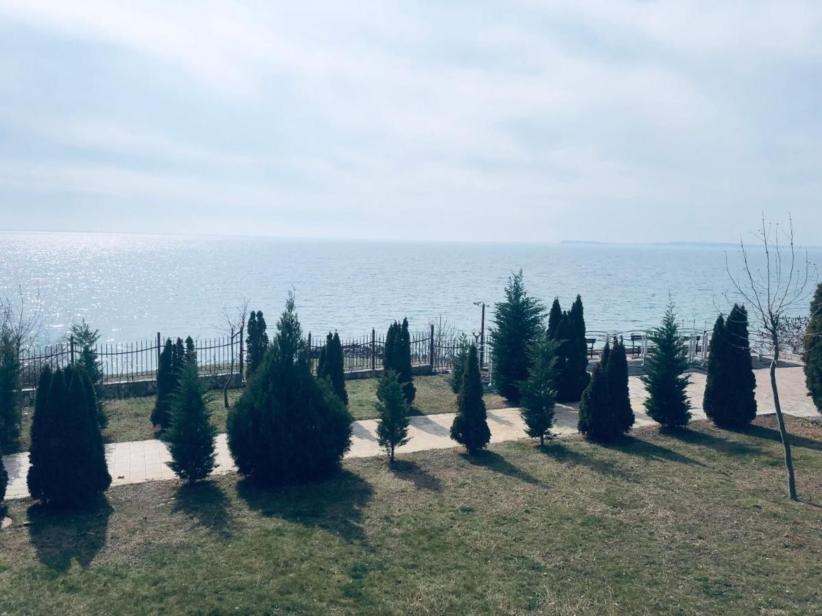 Beautiful Apartment Right By The Sea, Sveti Vlas Luaran gambar