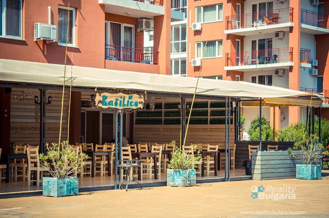 Beautiful Apartment Right By The Sea, Sveti Vlas Luaran gambar