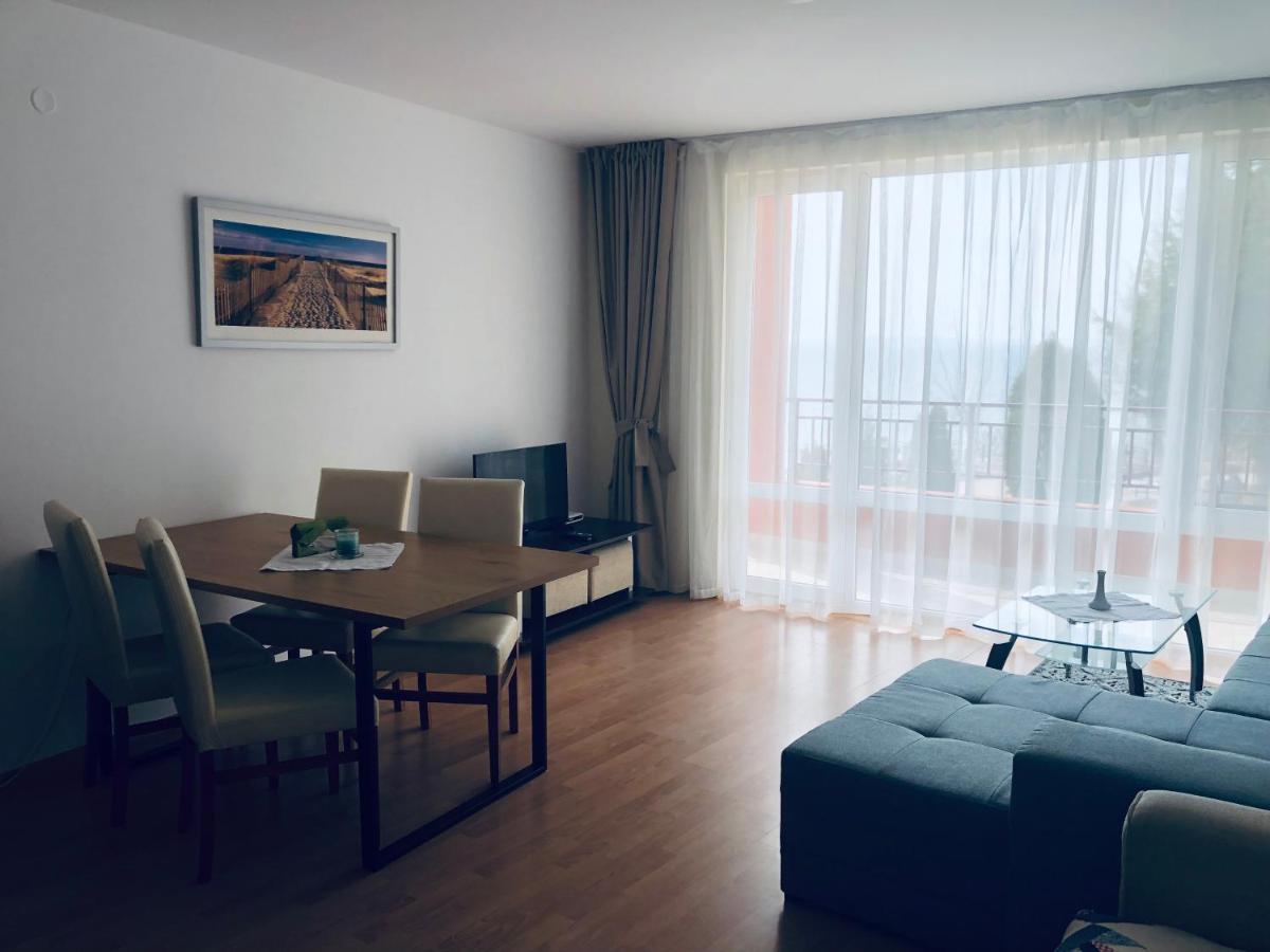 Beautiful Apartment Right By The Sea, Sveti Vlas Luaran gambar