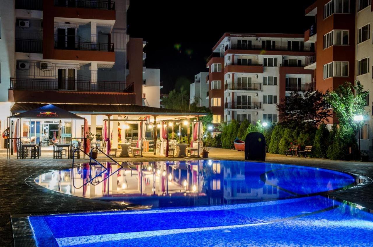 Beautiful Apartment Right By The Sea, Sveti Vlas Luaran gambar